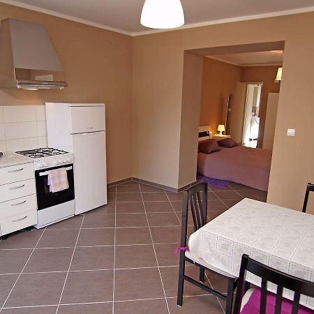 Federica A2+1 Apartment Veli Losinj Exterior photo