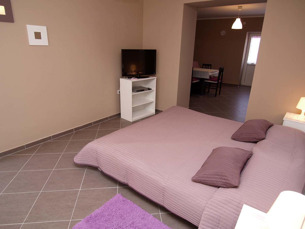 Federica A2+1 Apartment Veli Losinj Exterior photo